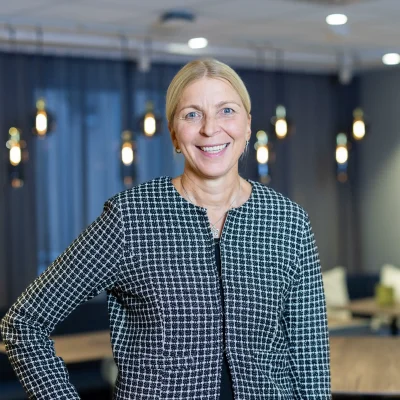 Implema Katarina Sutrowitz 1 Implema Katarina Sutrowitz 1