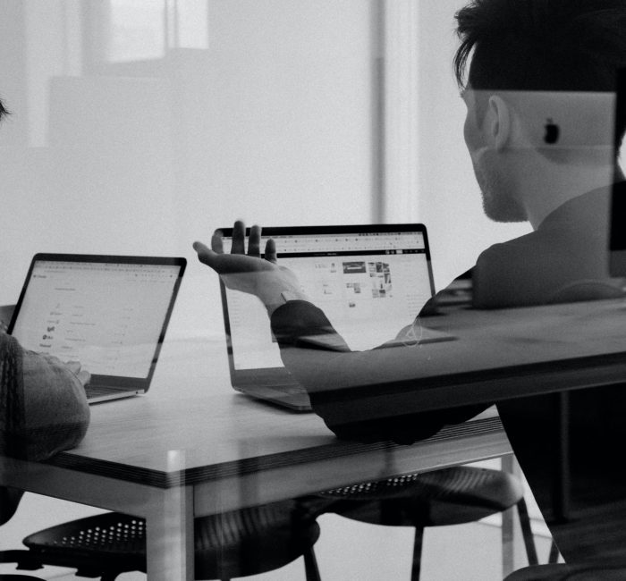 Charlesdeluvio Lks7vei EAg Unsplash